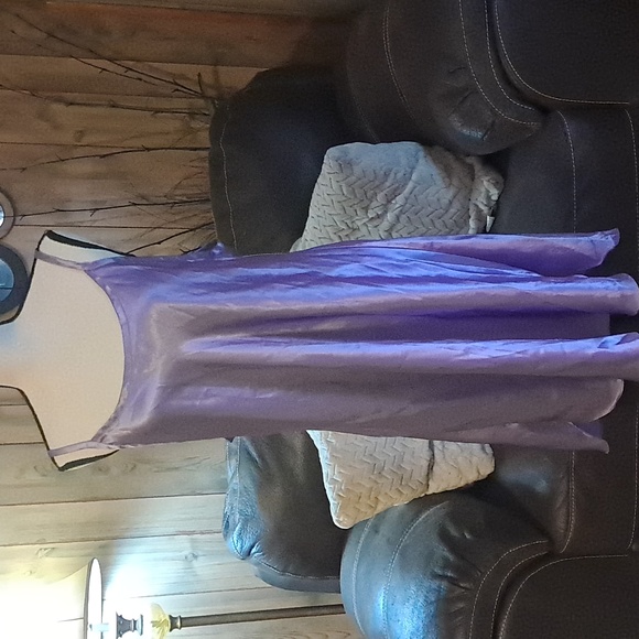 Gilligan & O'Malley Lavender Satin Chemise Slip Dress Date Night - Picture 2 of 7